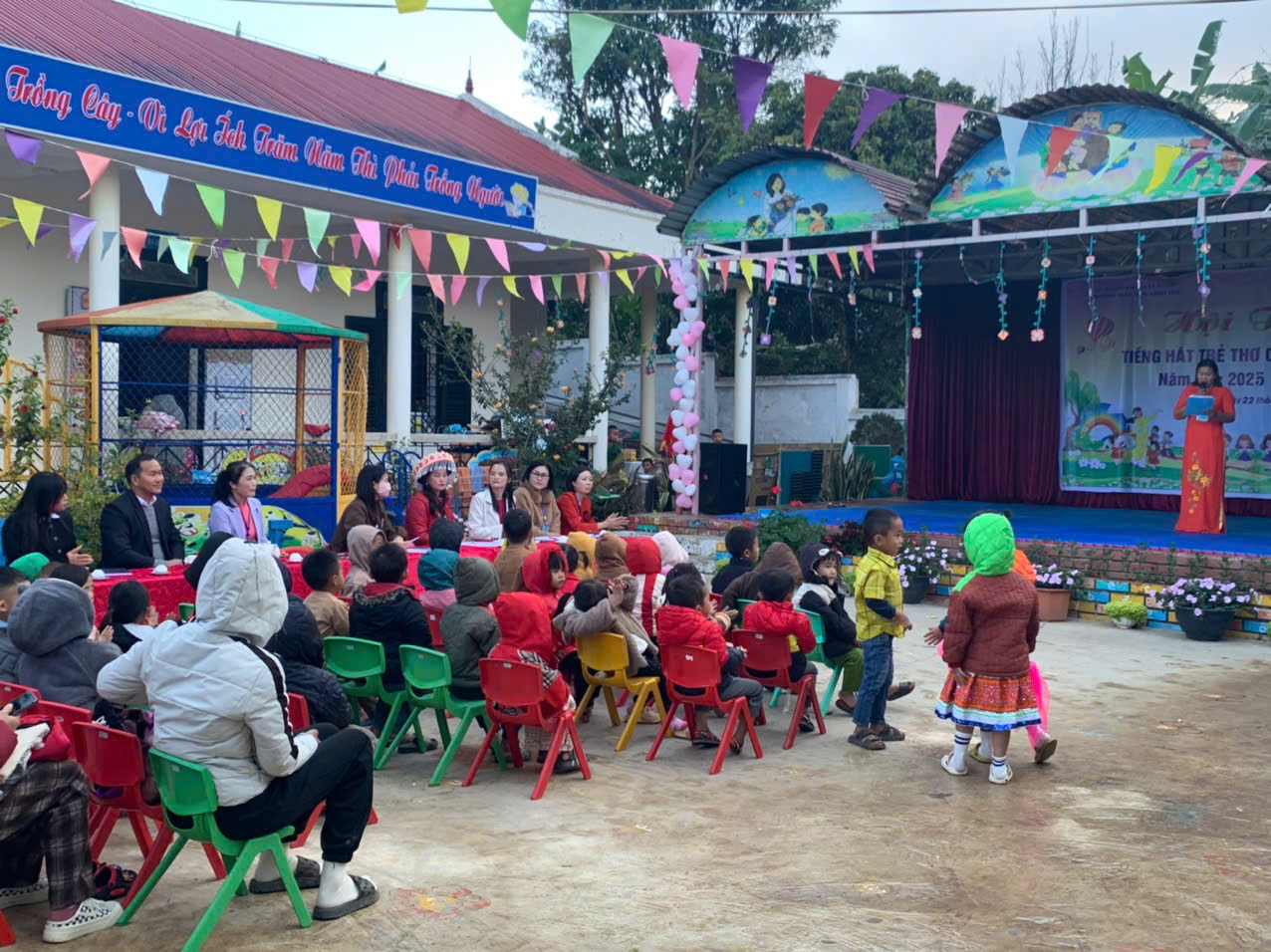 z7474439743730 0a025a536dc31b0b9140a0528913a4e2